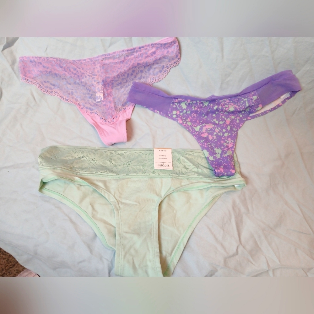Bundle of 3 Panties, M, S, XS